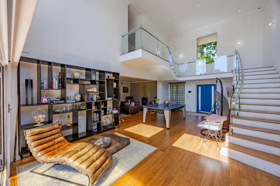 5 Bedroom Property for Sale in Kenilworth Upper Western Cape